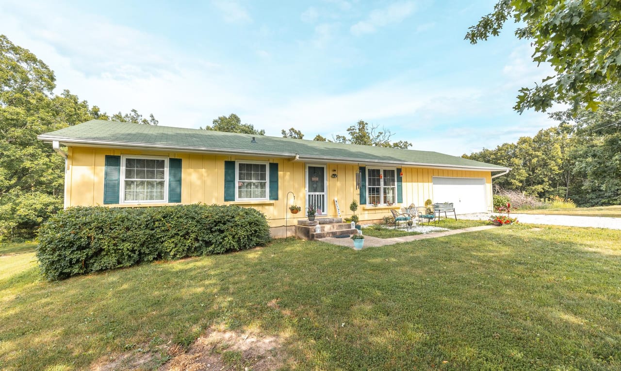 Listing Image 12