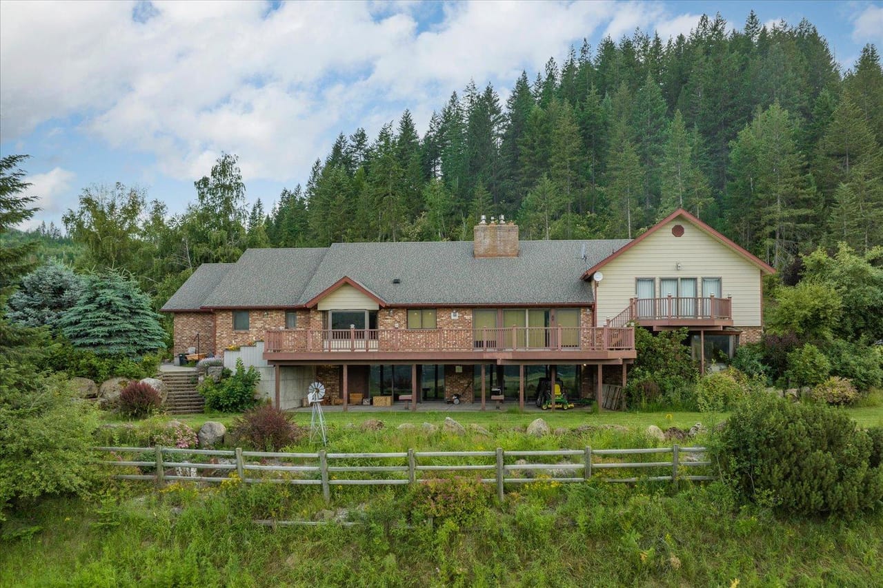 Listing Image 79