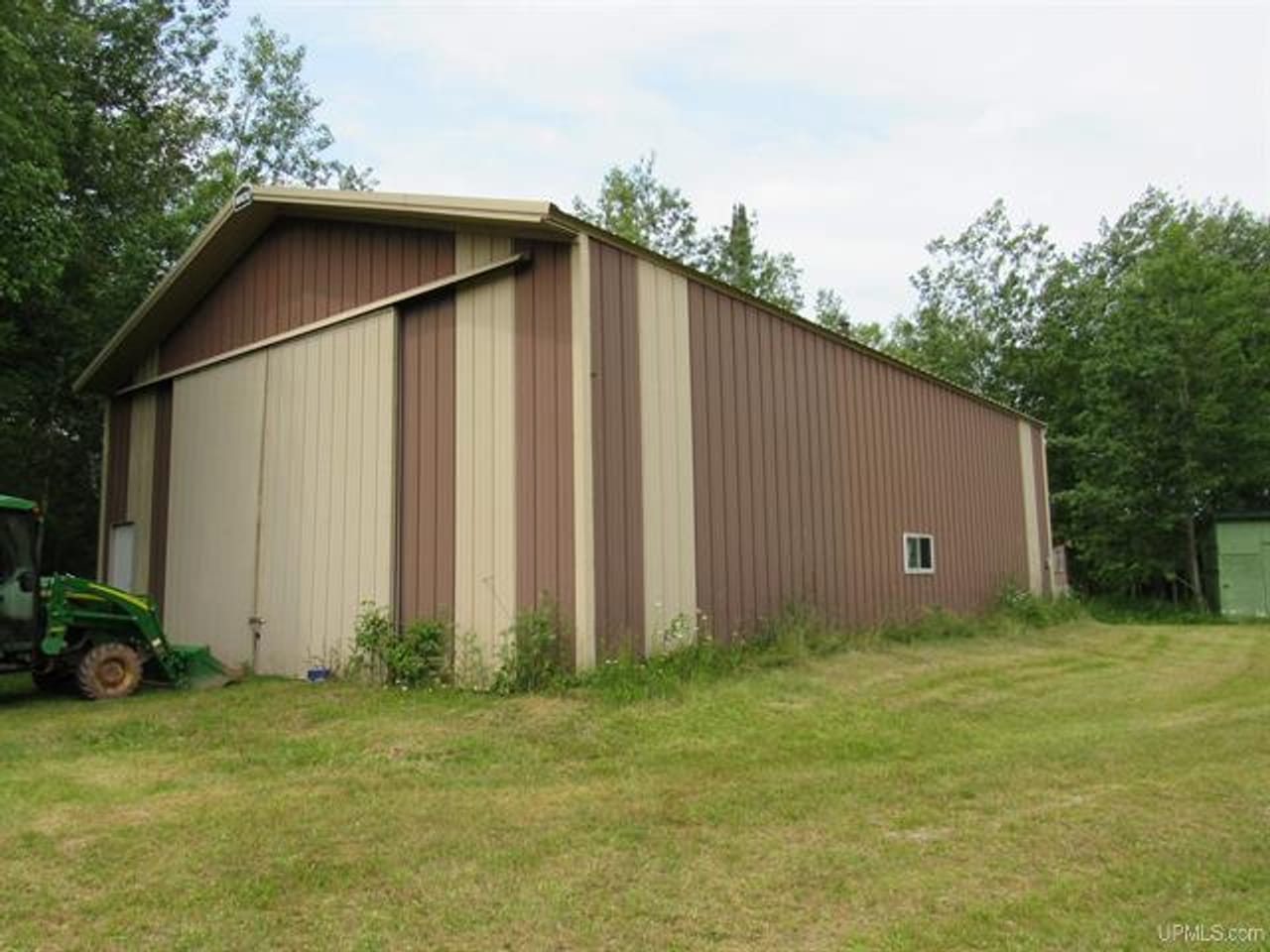 Listing Image 12