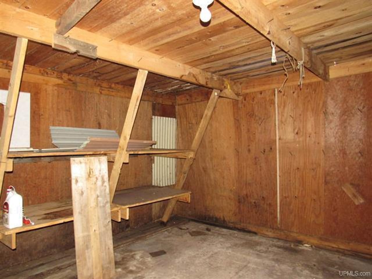 Listing Image 45