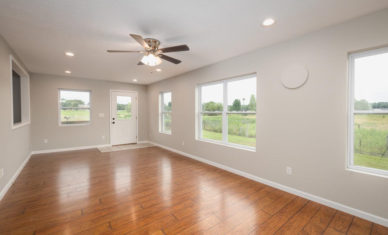 Listing Image 53