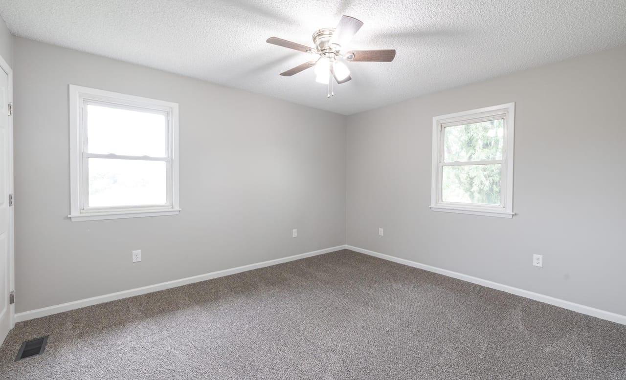 Listing Image 55
