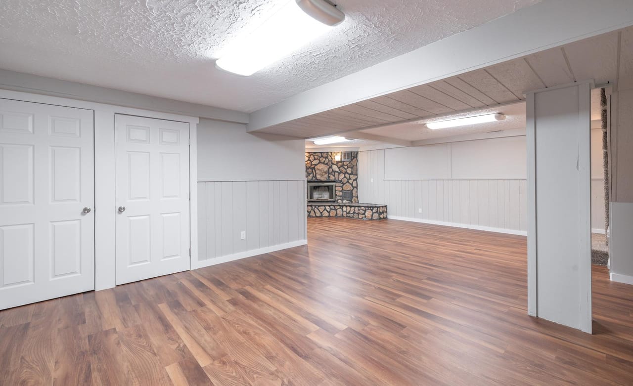 Listing Image 59