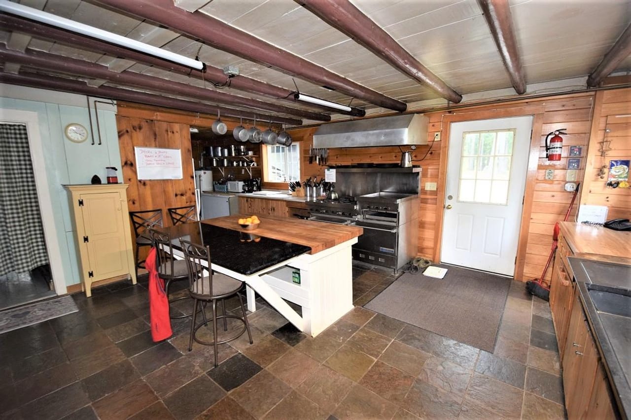 Listing Image 75