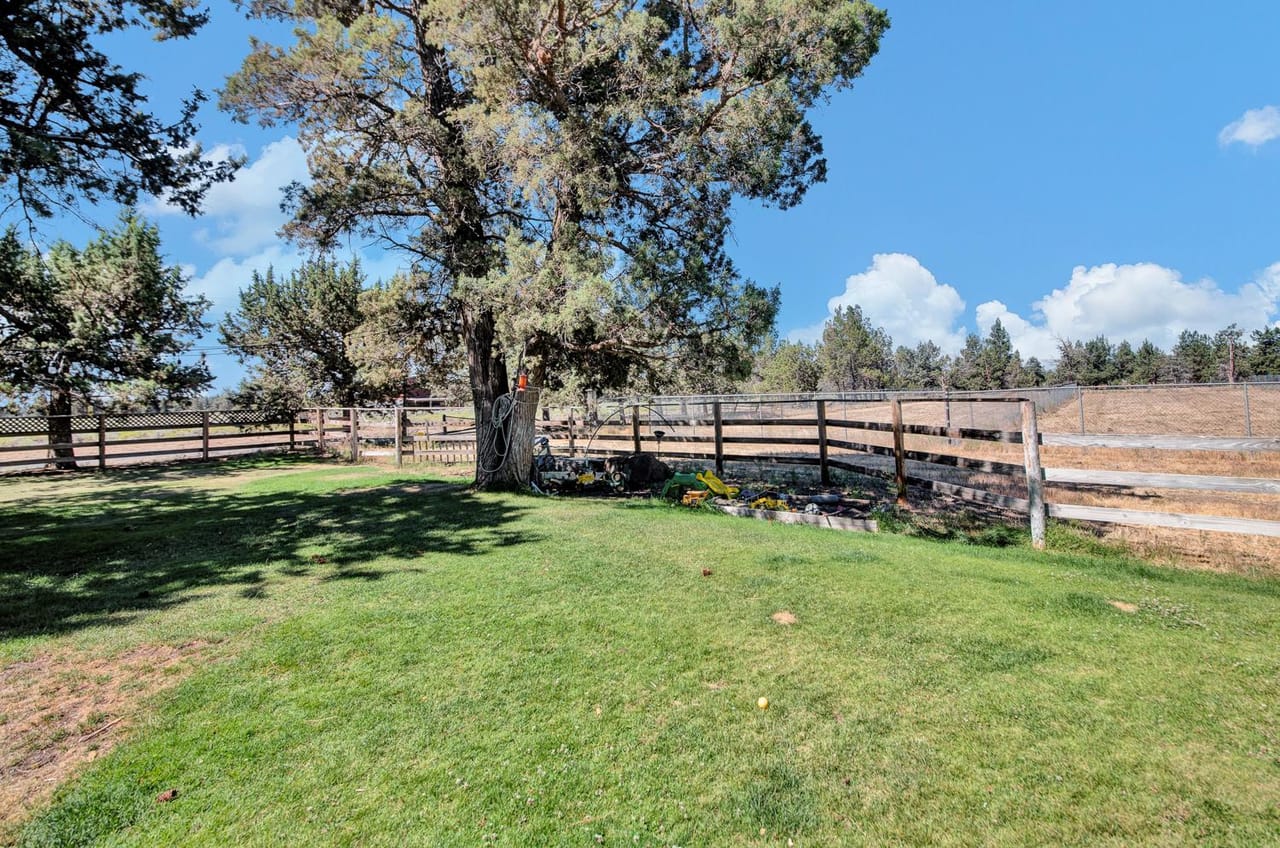 Listing Image 53