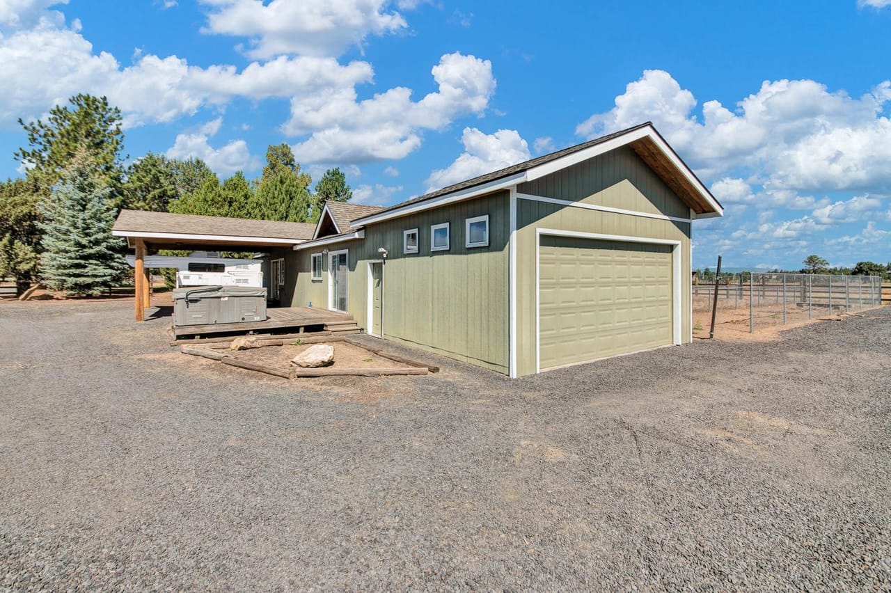 Listing Image 33