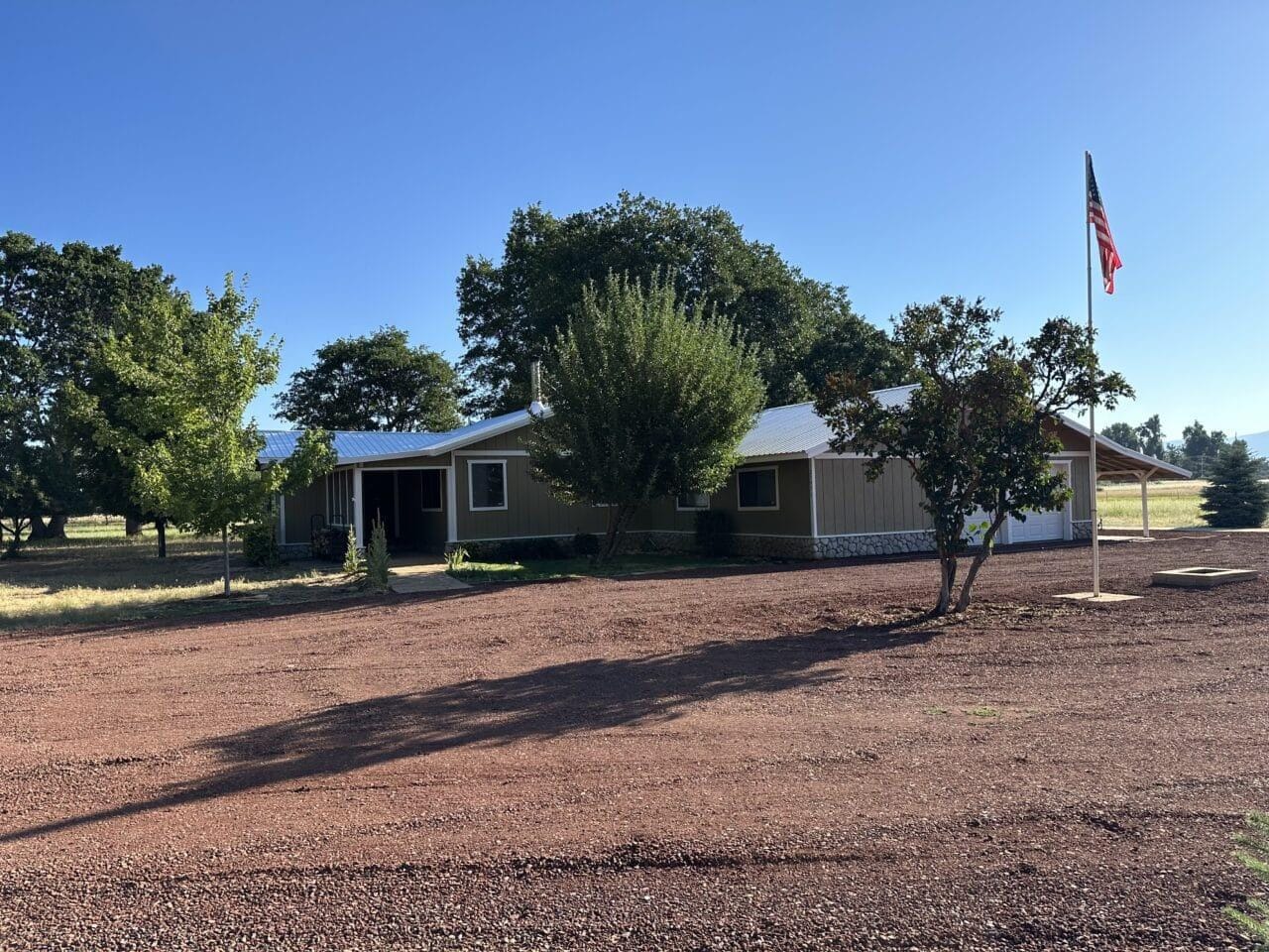 Listing Image 19