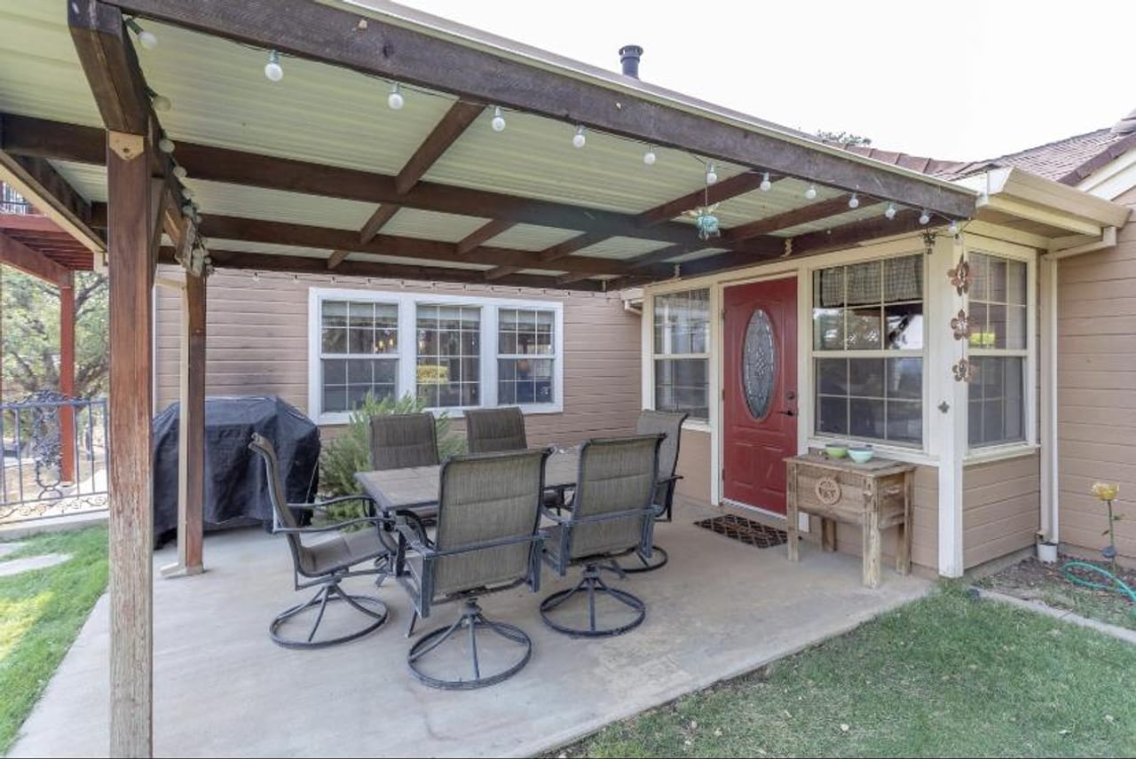 Listing Image 60