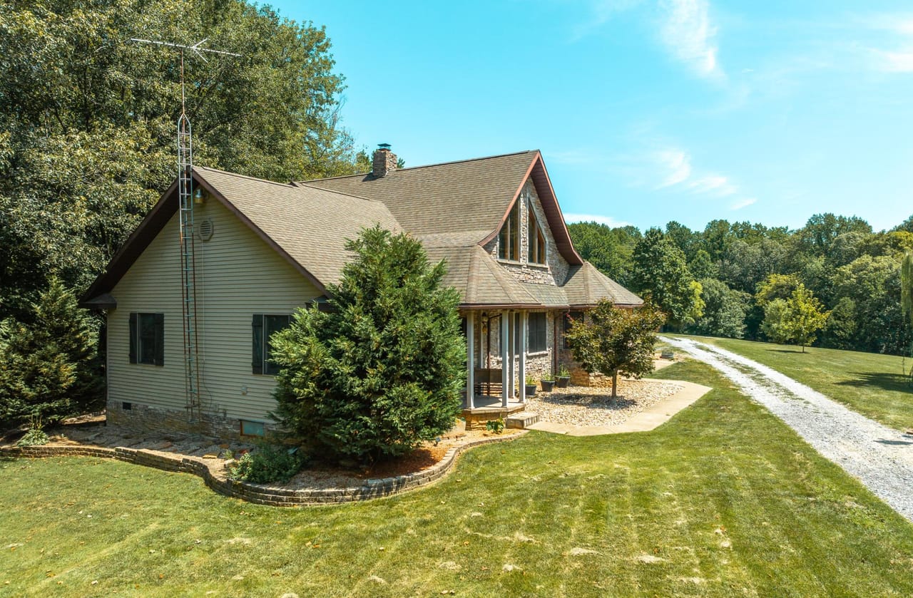 Listing Image 14