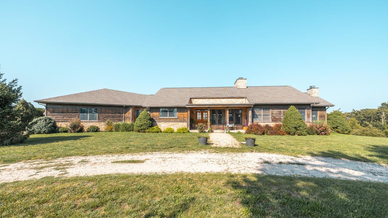 Listing Image 59
