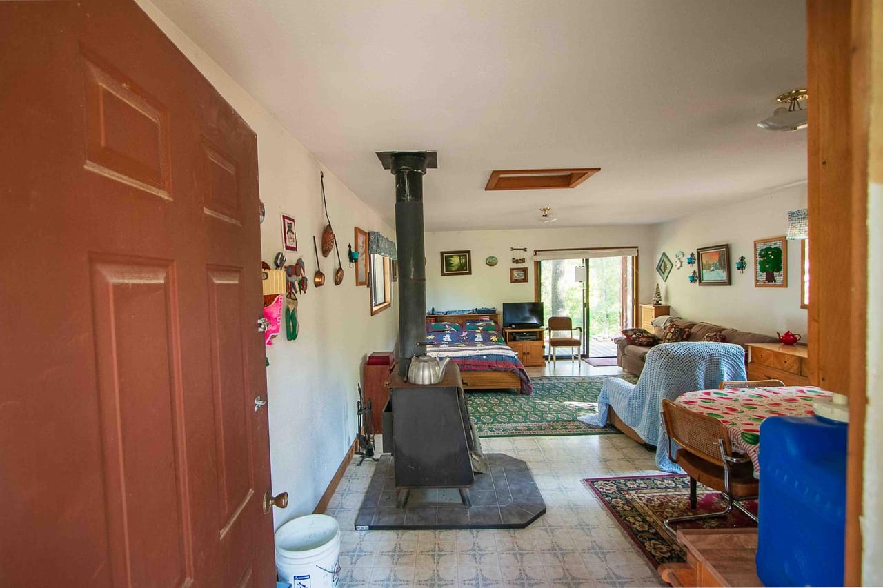 Listing Image 50