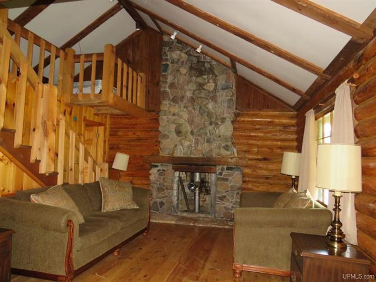 Listing Image 50