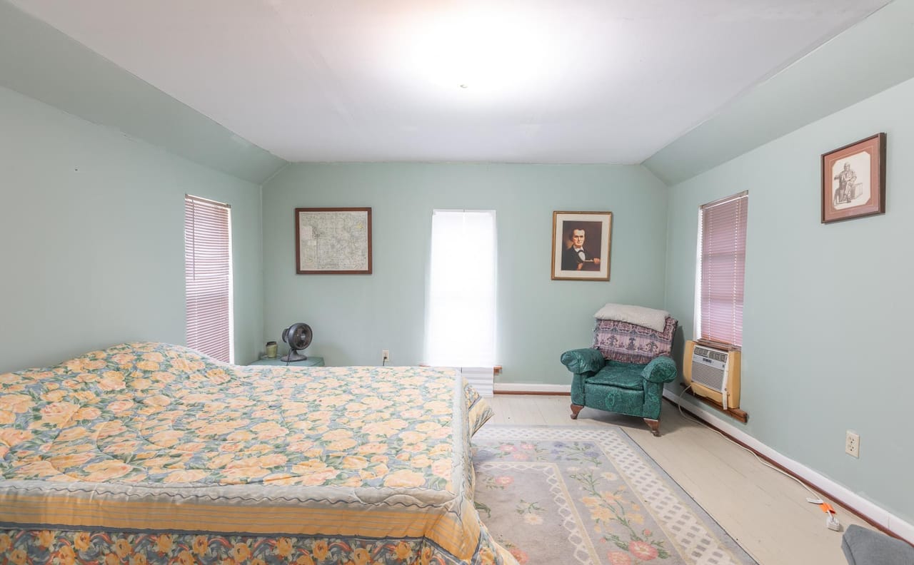 Listing Image 58