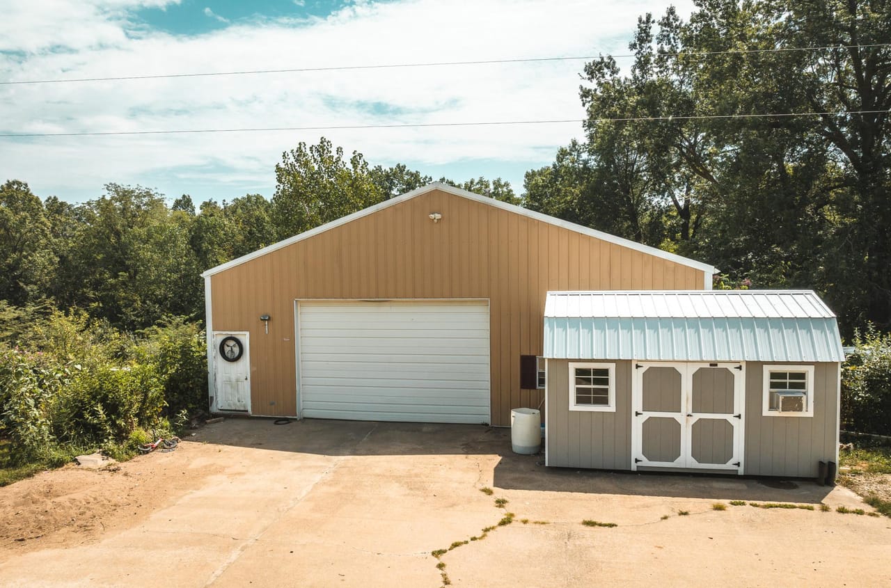 Listing Image 13