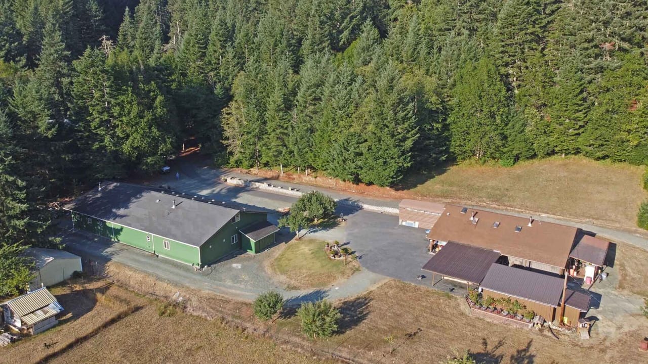 Listing Image 33