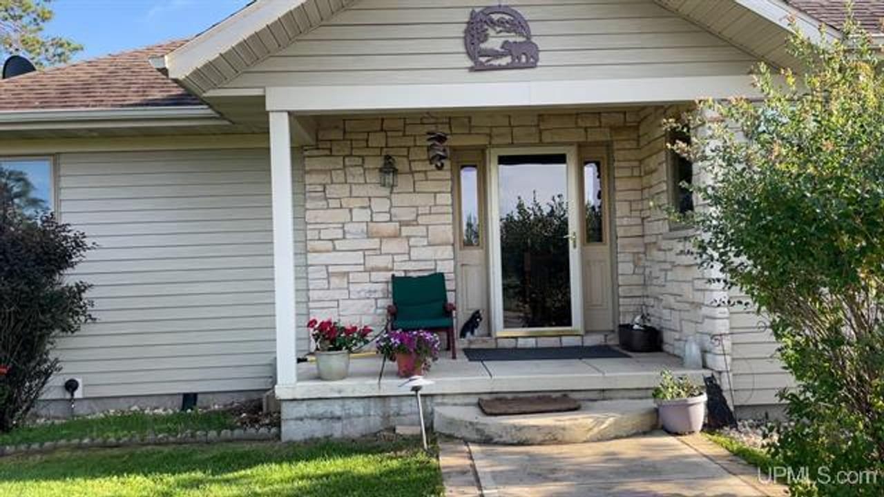 Listing Image 50