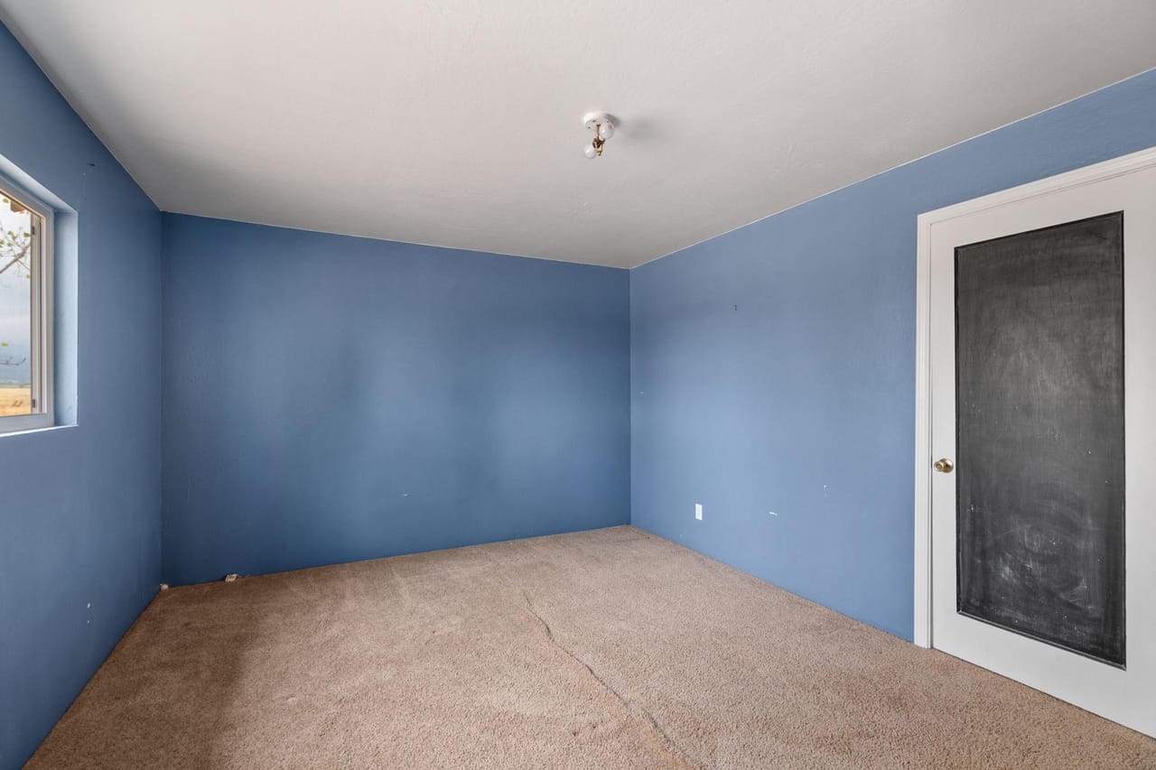 Listing Image 70