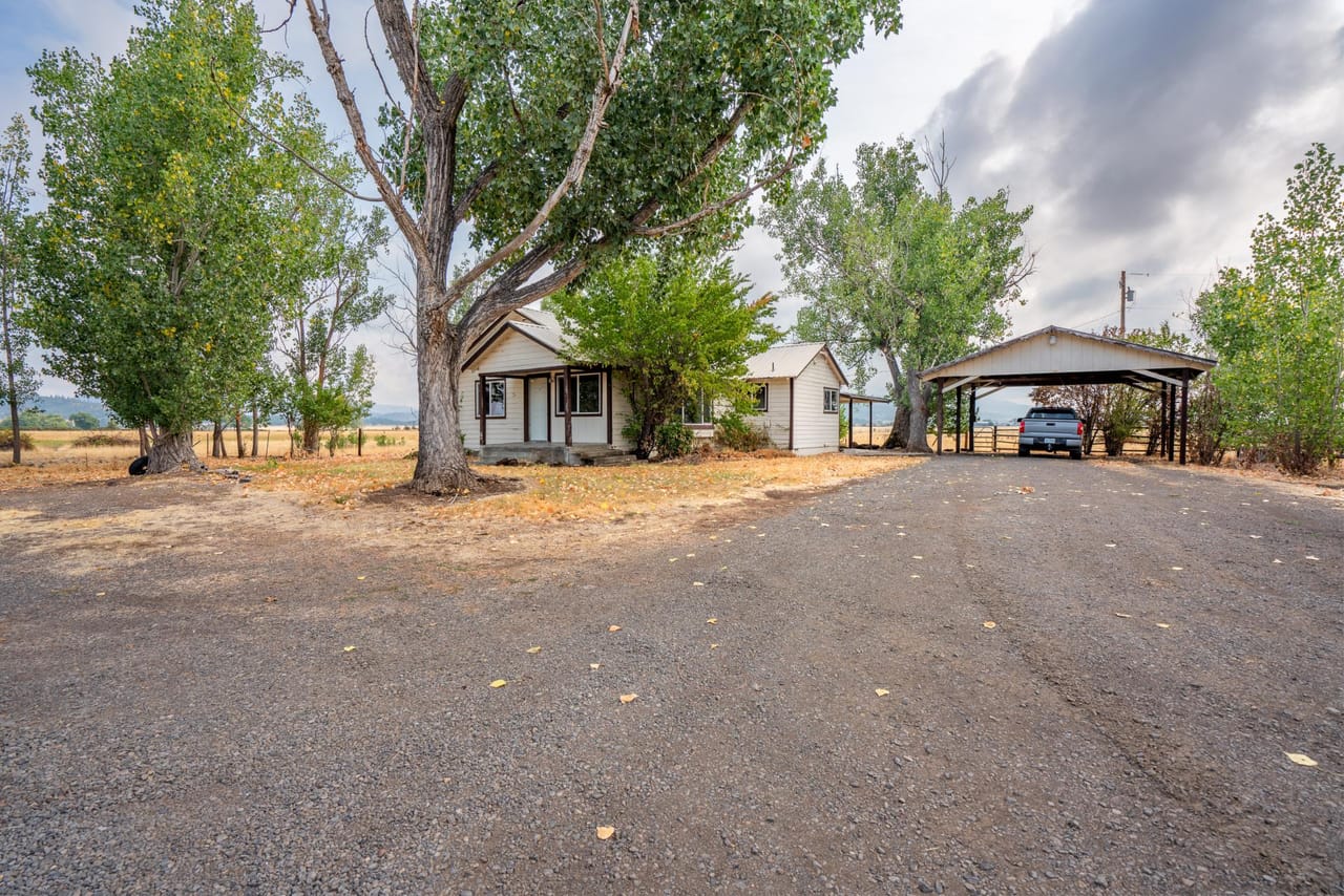 Listing Image 73