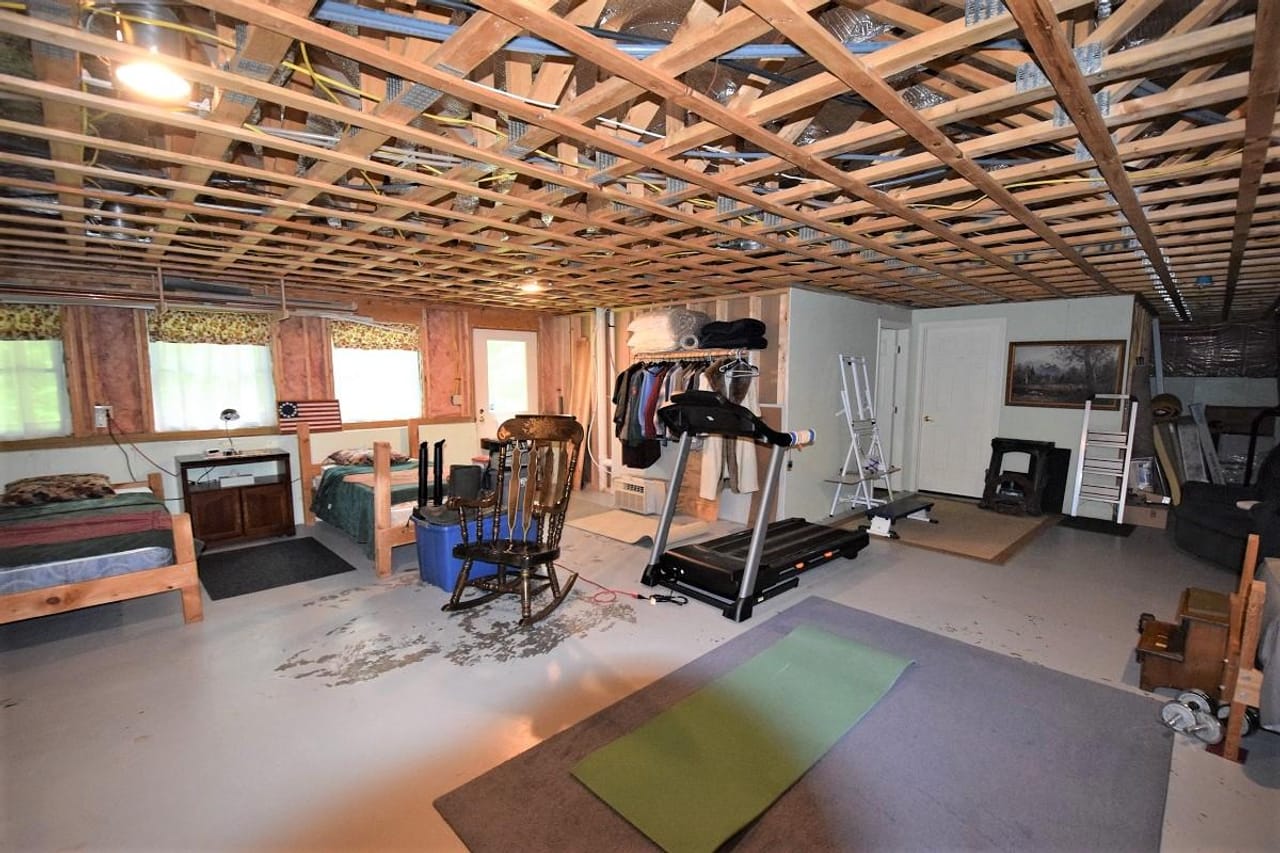 Listing Image 107