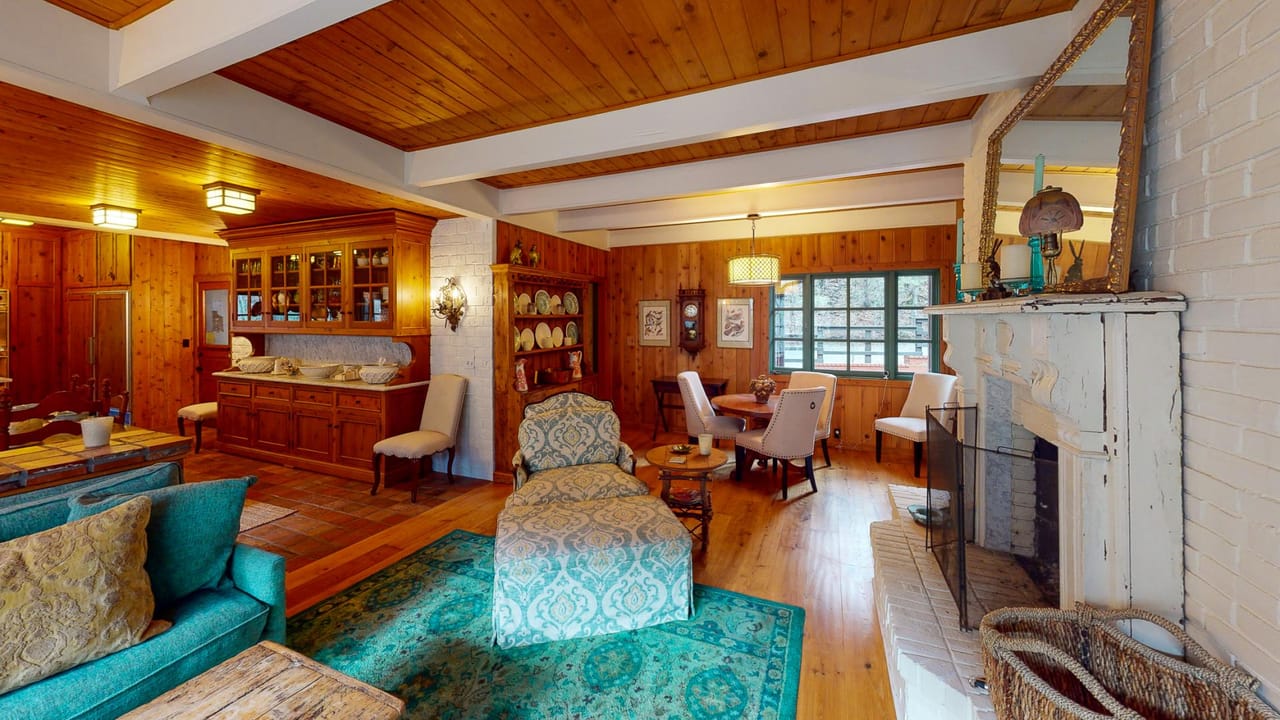 Listing Image 13