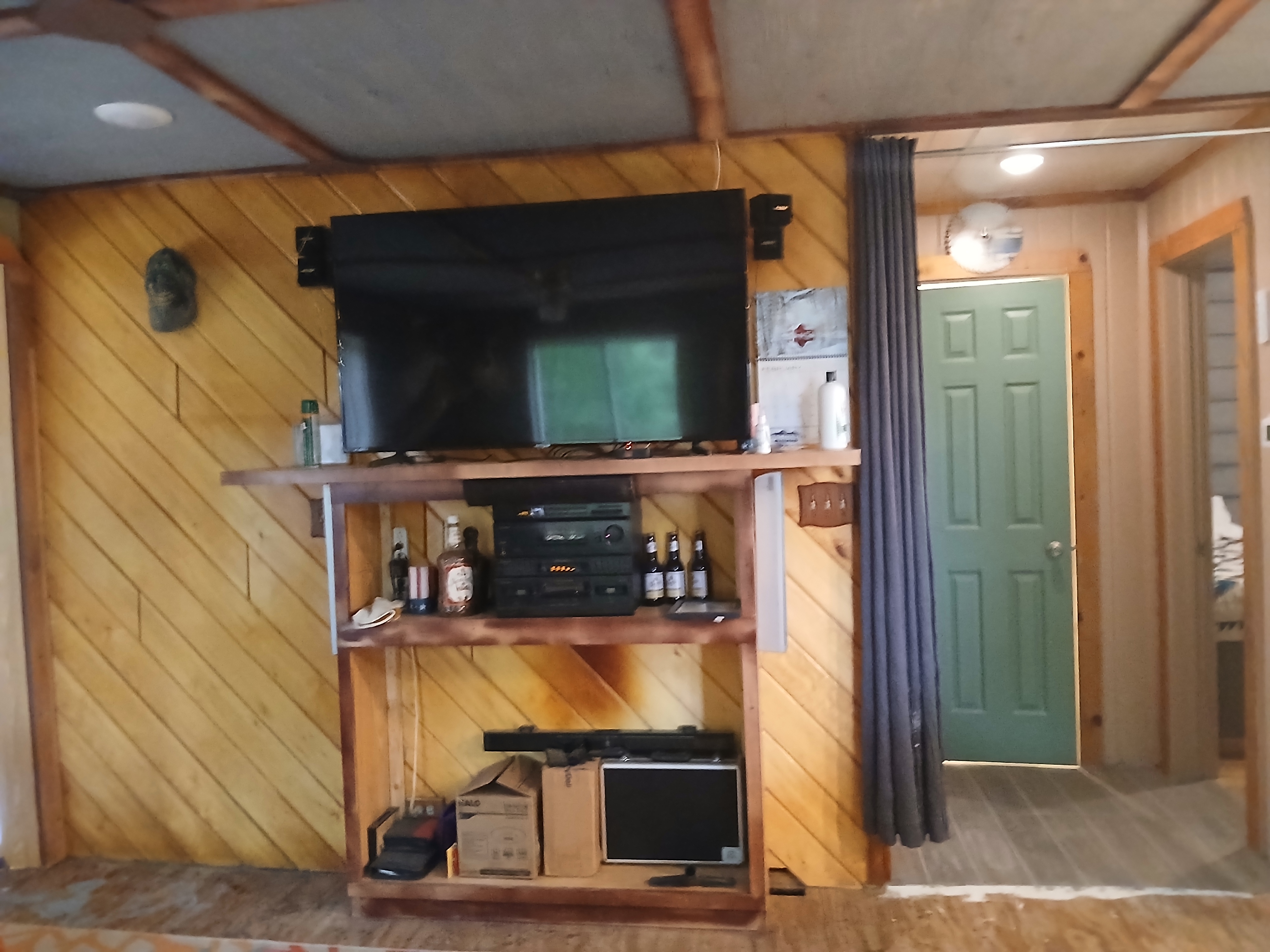 Baraga Wilderness Retreat 50185589