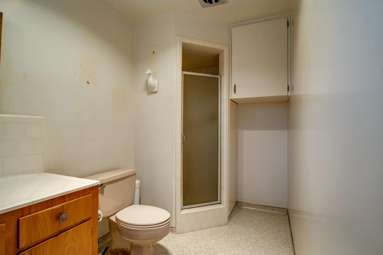 Listing Image 71