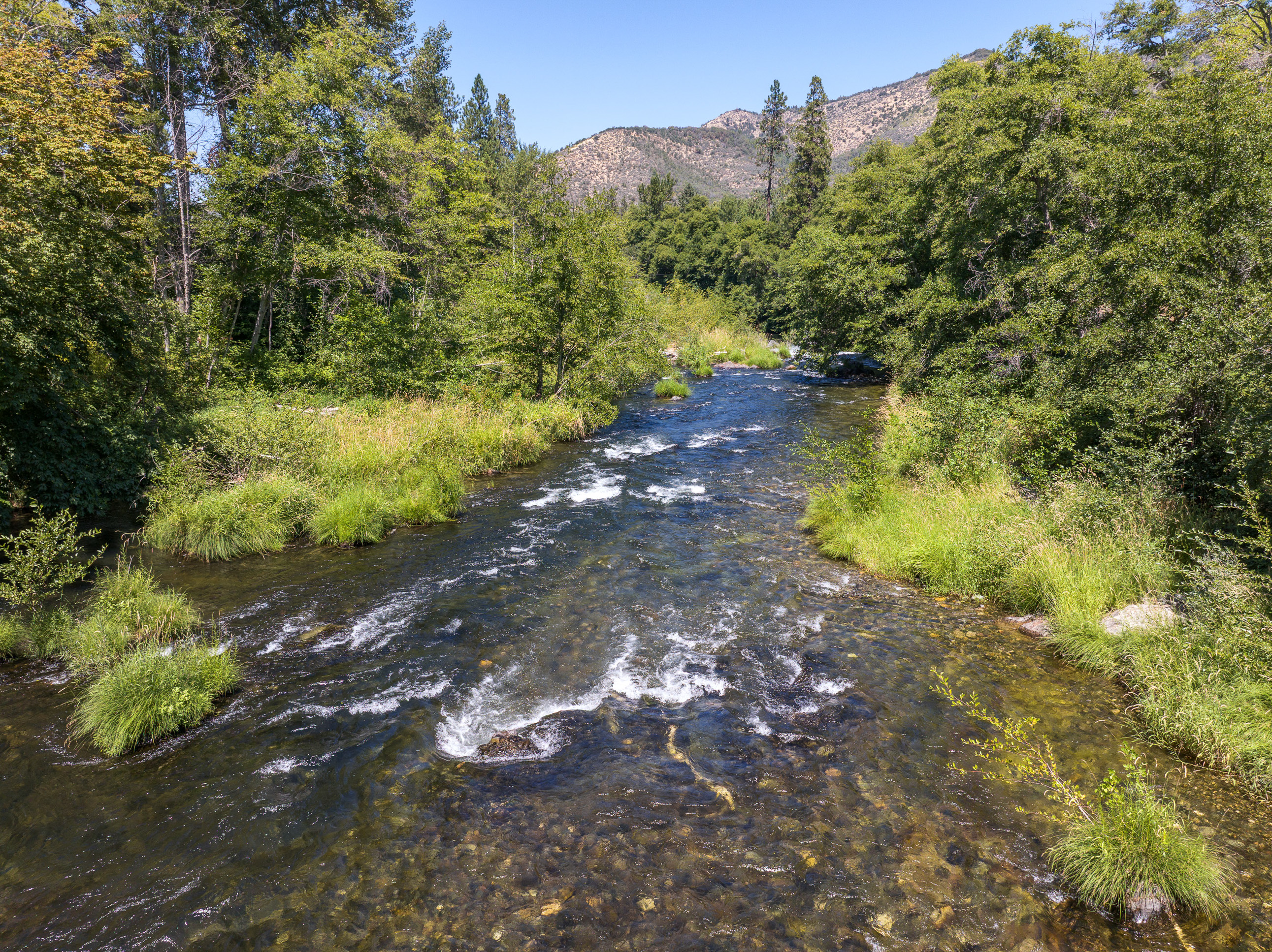 Applegate River Retreat - 11677 Hwy 238