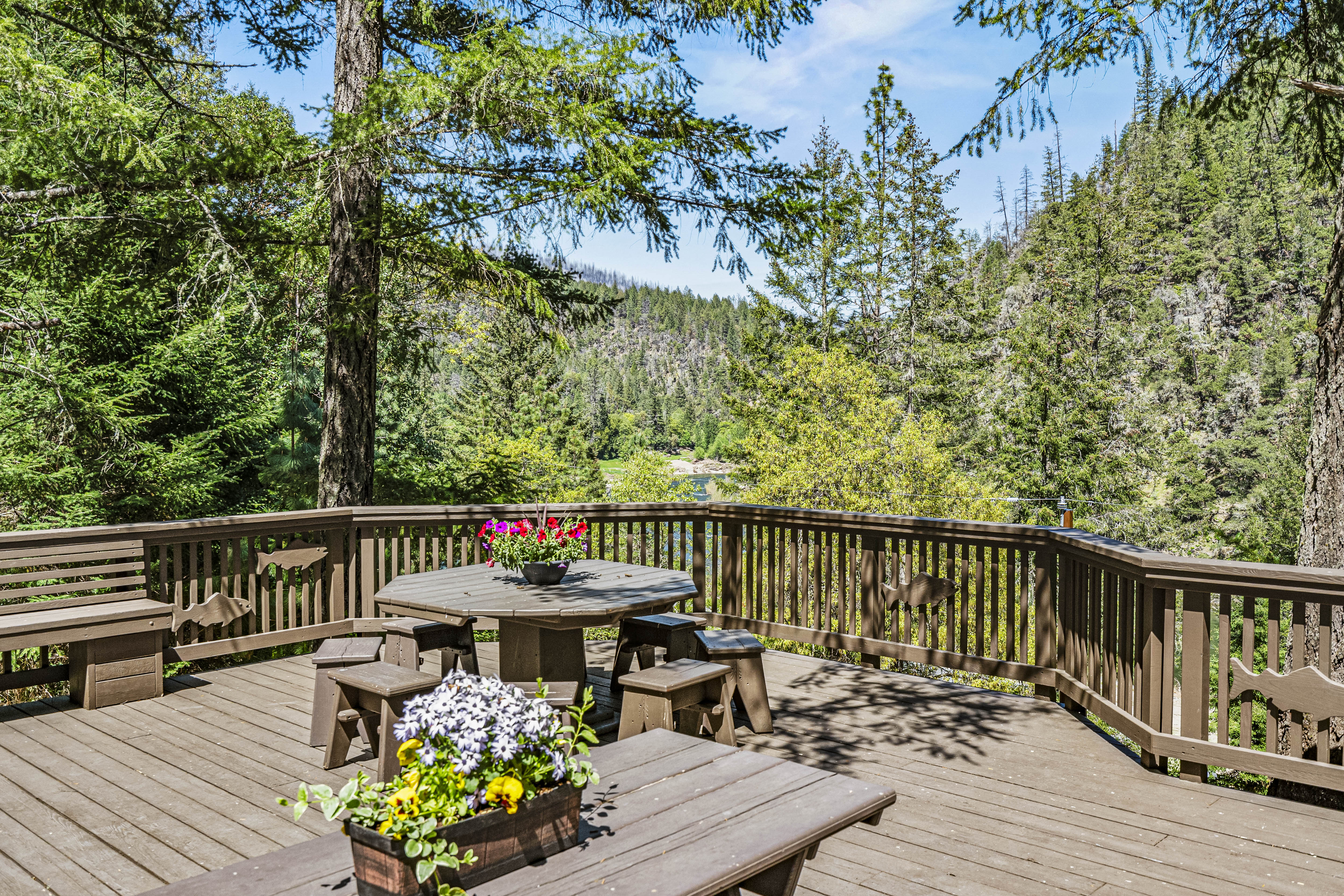 Galice Resort | 11744 Galice Road