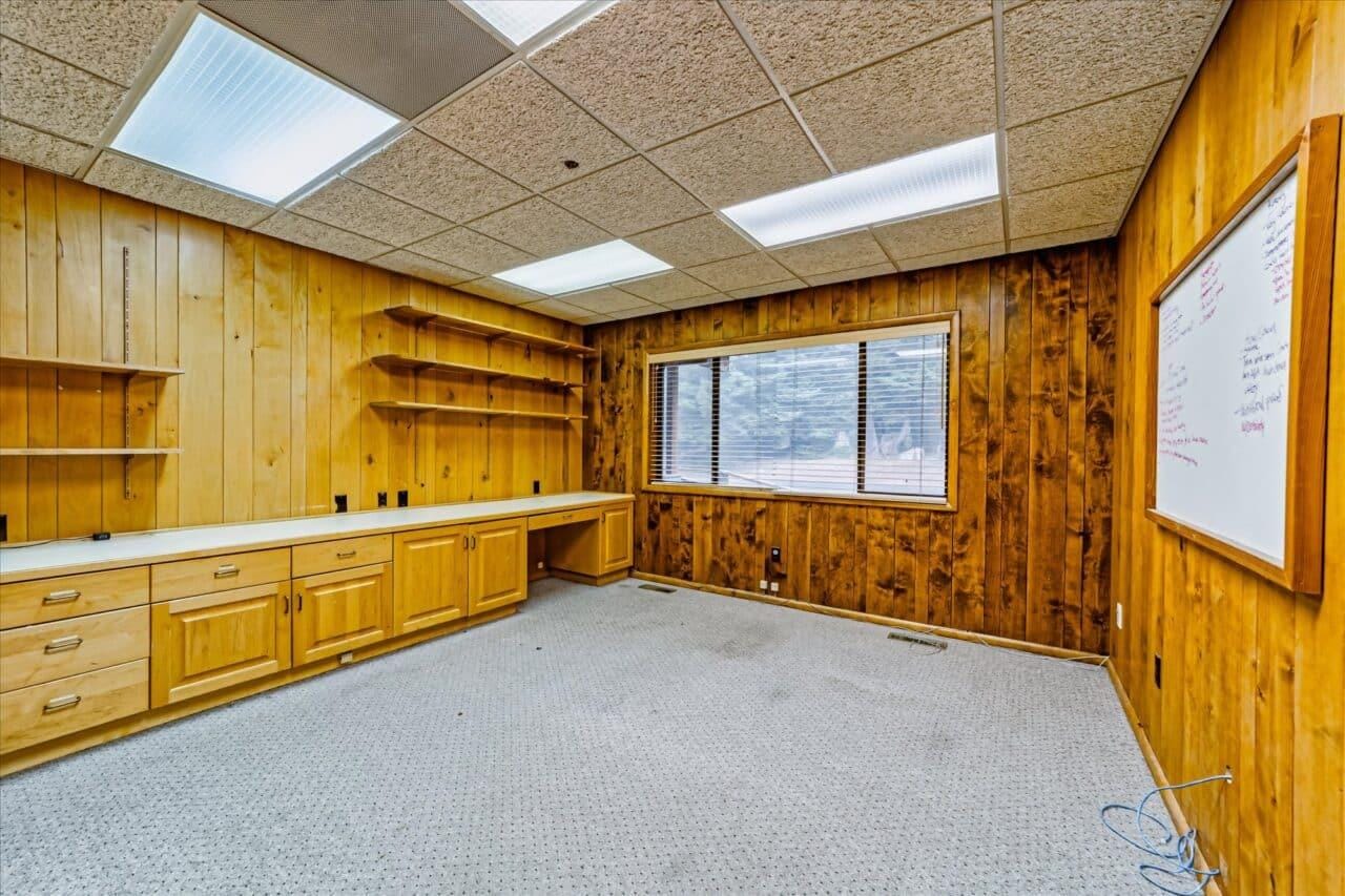 Listing Image 70