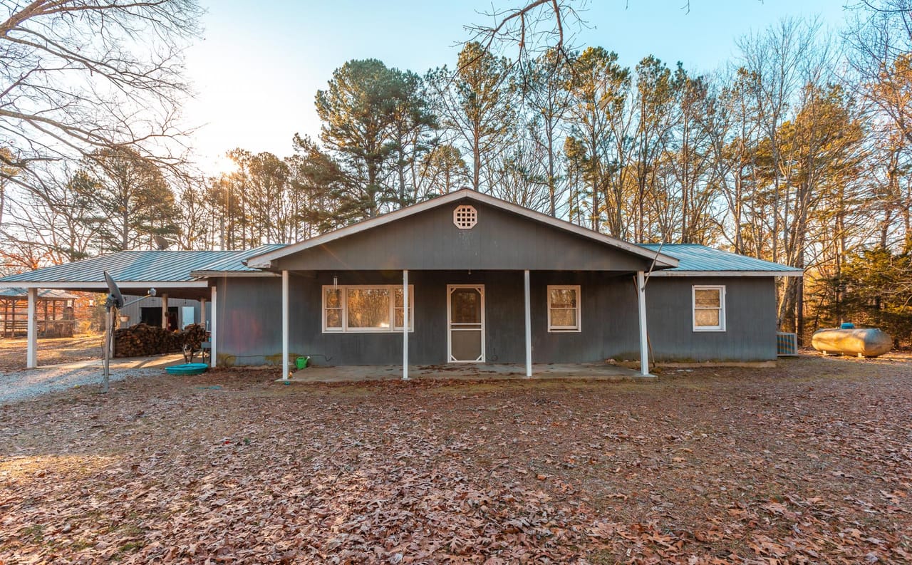 Listing Image 11