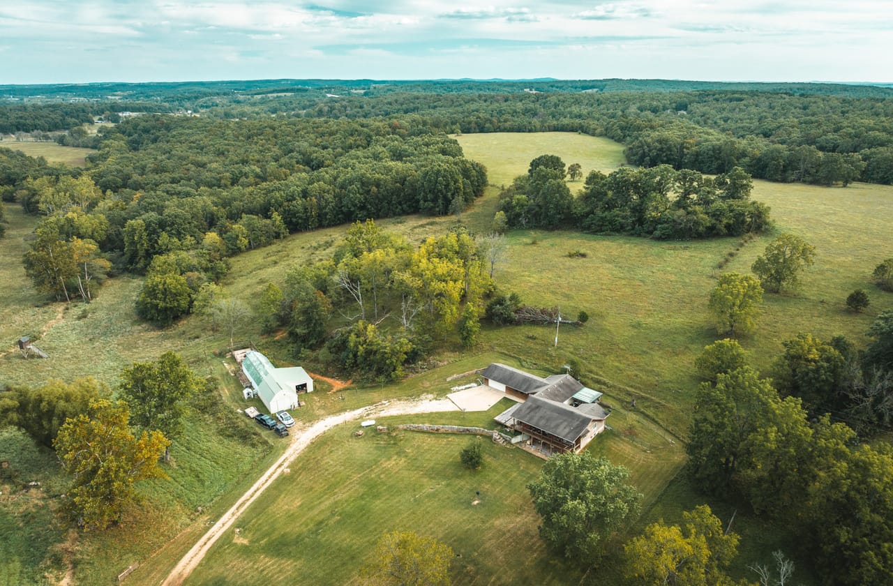 Listing Image 6