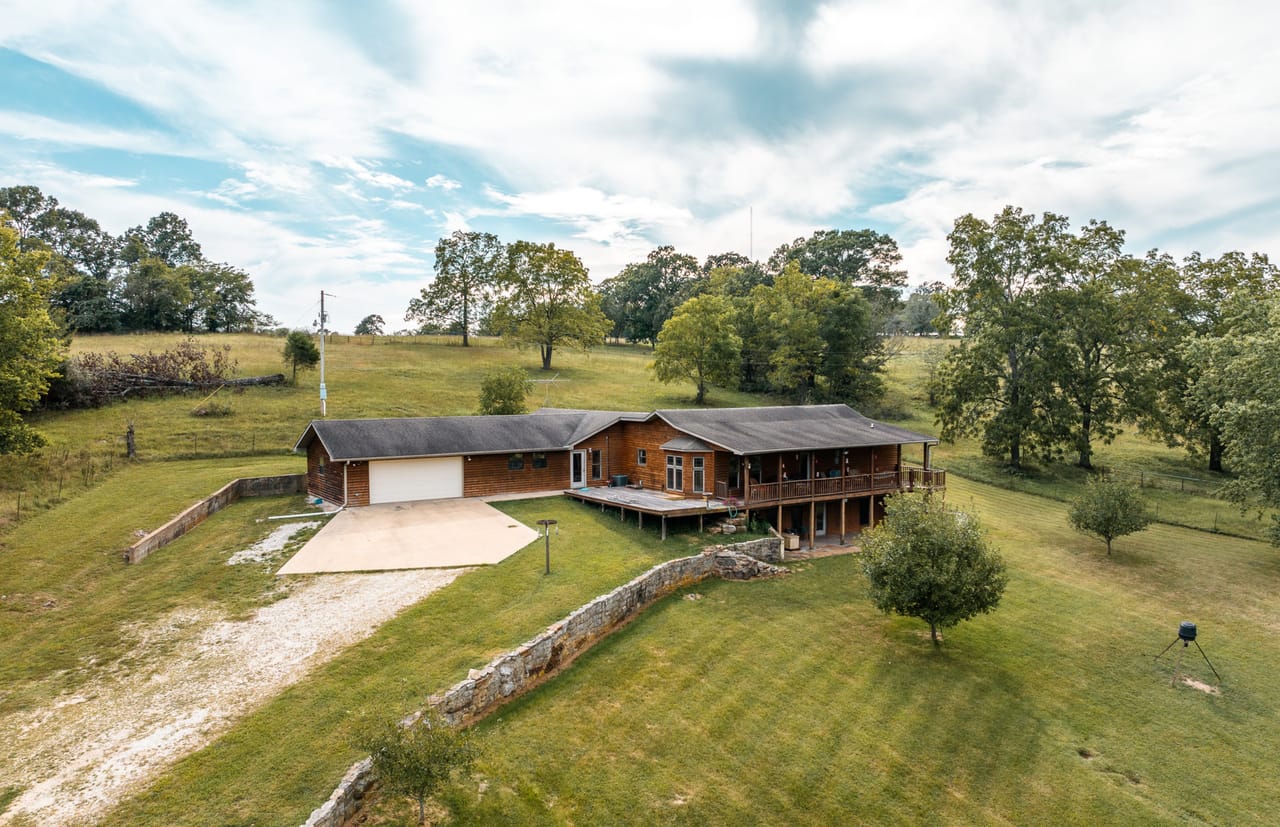 Listing Image 48