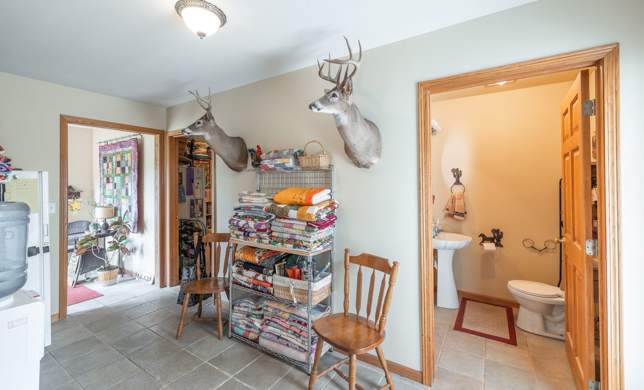 Listing Image 72
