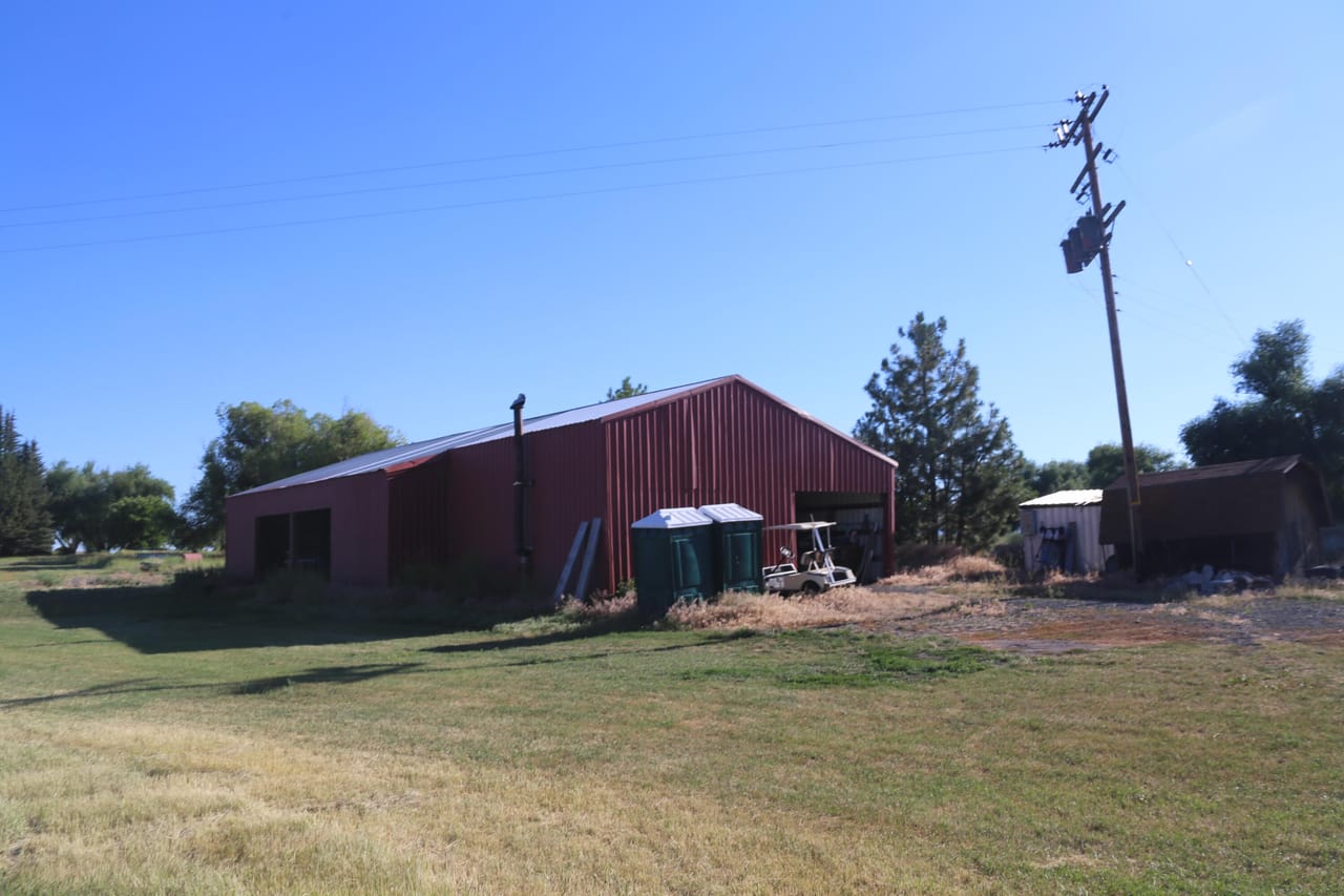 Listing Image 17