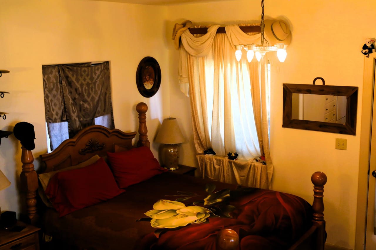 Listing Image 7