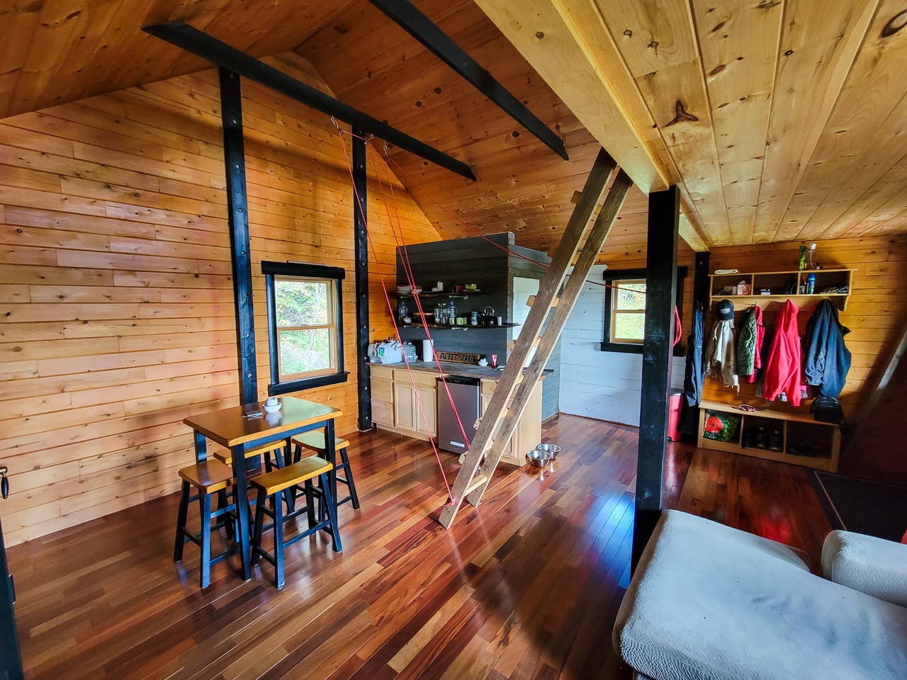 Listing Image 80