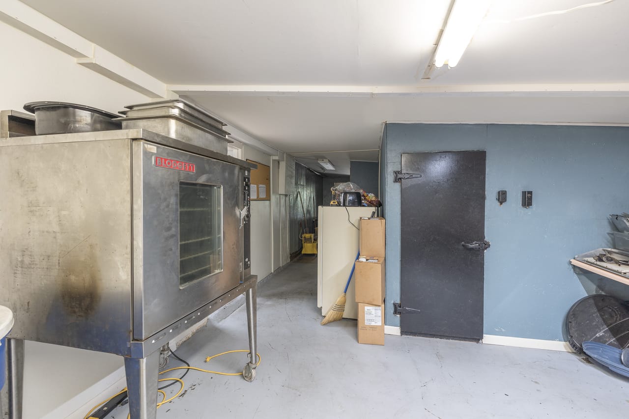 Listing Image 55