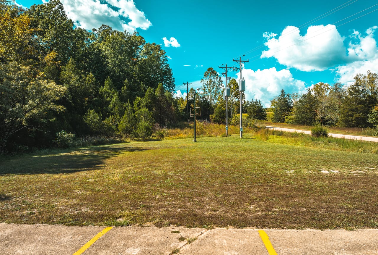 Listing Image 13