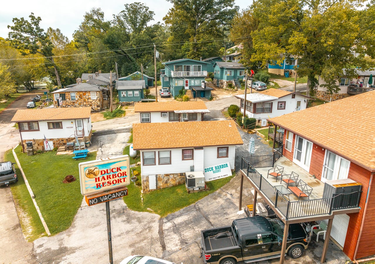 Listing Image 21