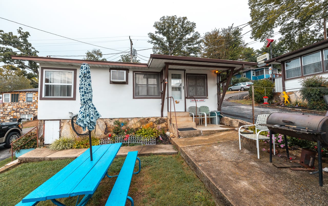 Listing Image 55