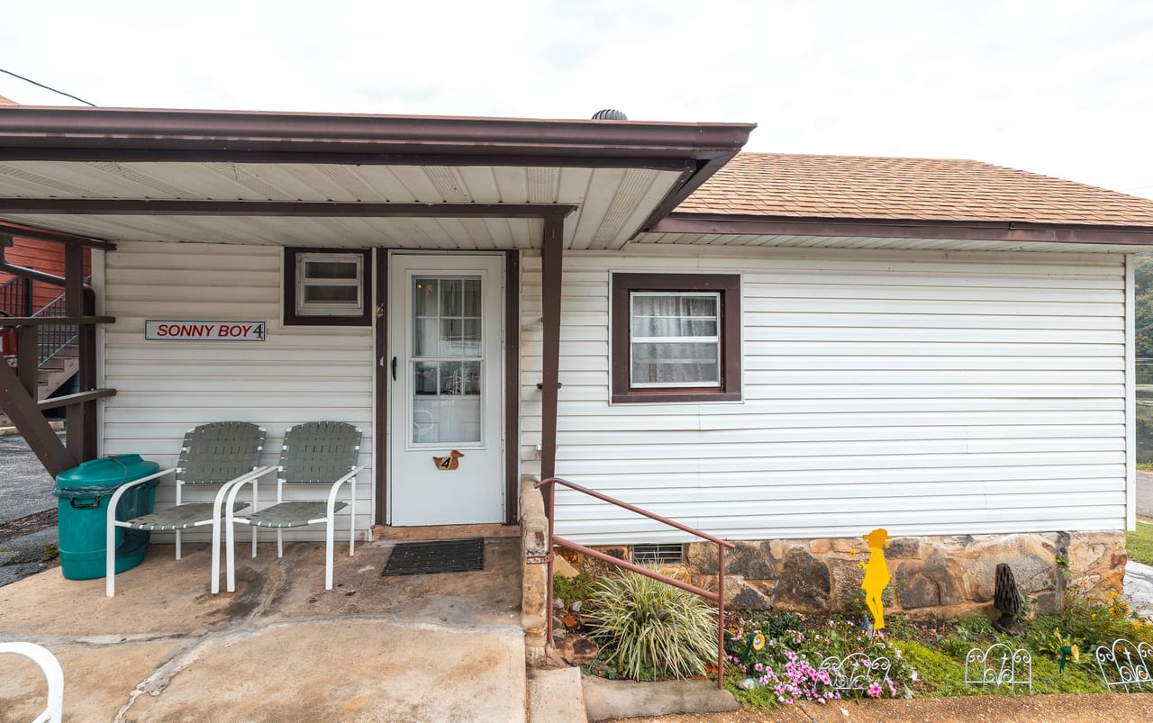 Listing Image 56
