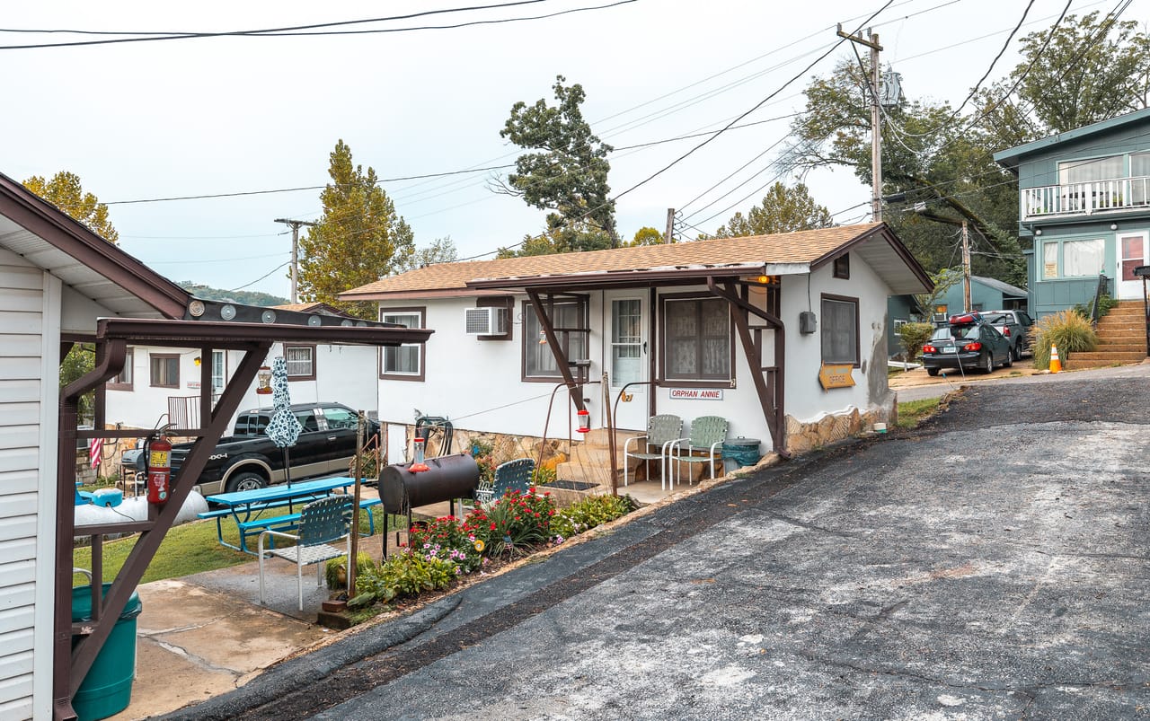 Listing Image 60