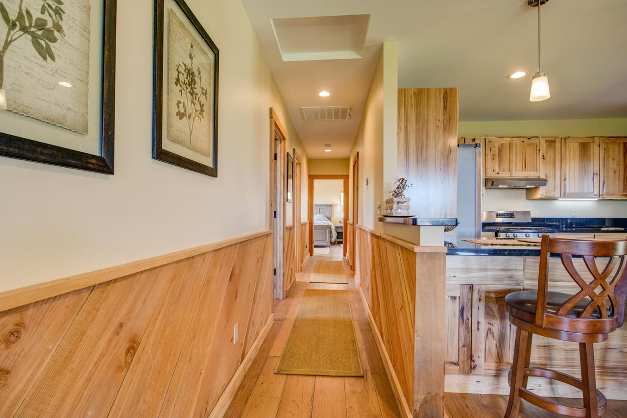 Listing Image 52