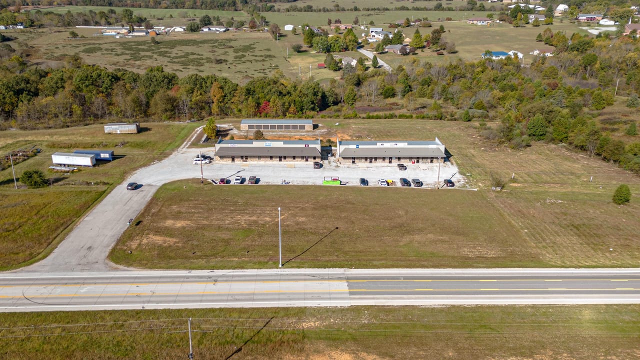 Listing Image 13