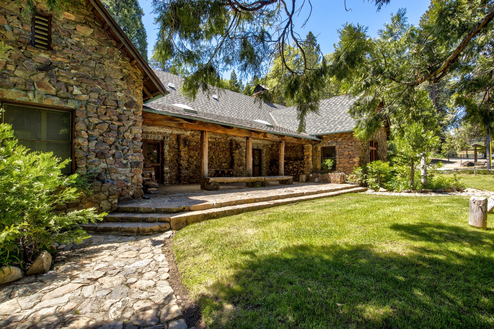 Camp Nelson Lodge