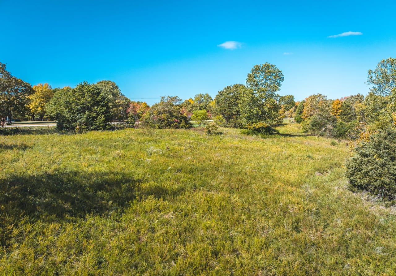 Listing Image 18