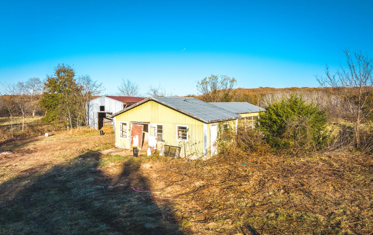 Listing Image 28