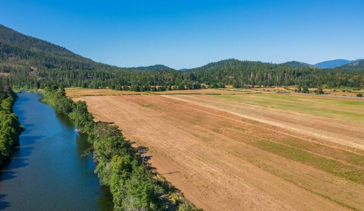 Sauer's Flat Farm & Ranch