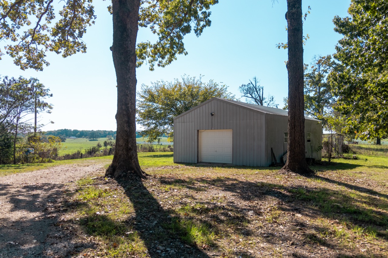 Listing Image 40