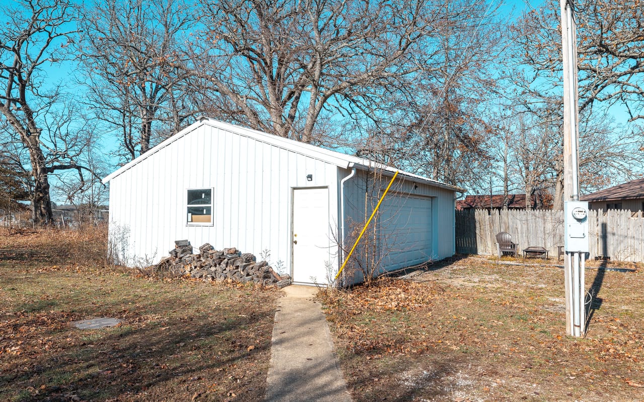 Listing Image 20